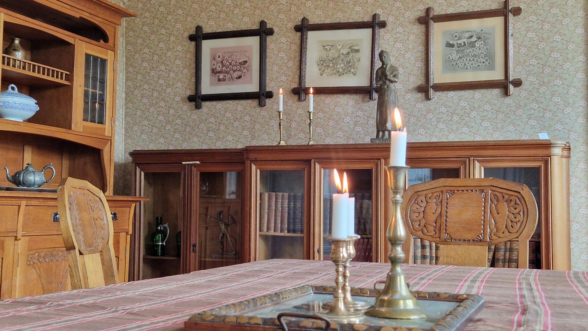 Naeaes Slott Vendégház Floda Kültér fotó
